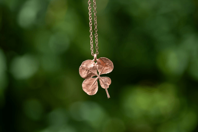 Collier Sjanse