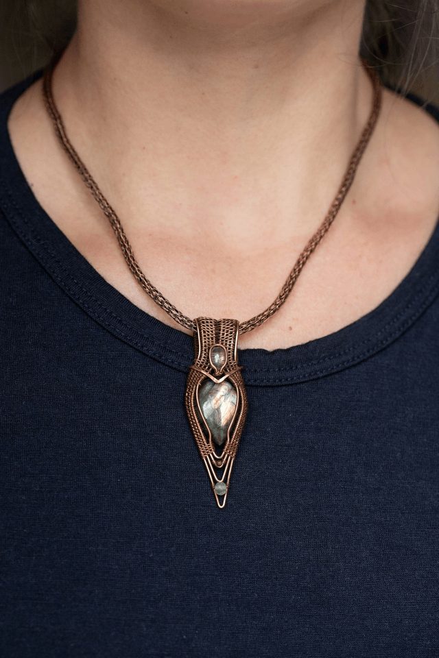 Collier Arrow