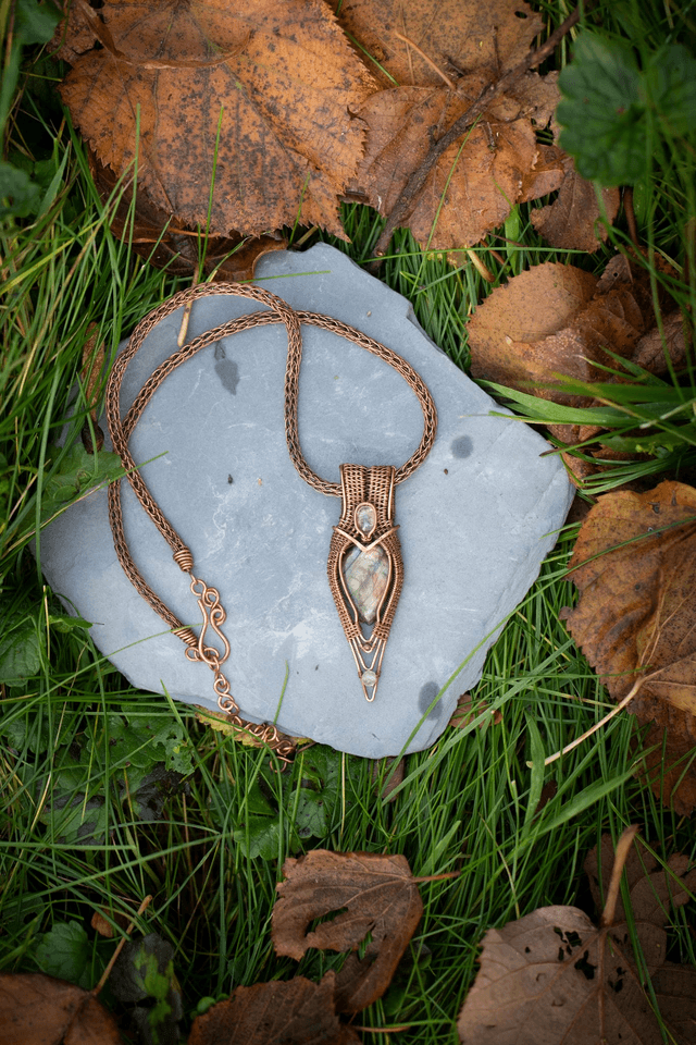 Collier Arrow